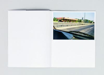 Michalis Pichler, SECHSUNDZWANZIG AUTOBAHN FLAGGEN (Frankfurt: Revolver, Contemporary Art Publishing, 2006).