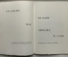 Mallarmé Stéphane, UN COUP DE DÉS JAMAIS N’ABOLIRA LE HASARD / UN COLPO DI DADI MAI ABOLIRÀ IL CASO (Verona: Edizioni Ampersand, 1987).